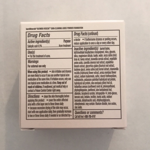 BareMinerals Blemish Rescue loose powder foundation 
Fair 1c - Picture 3 of 4